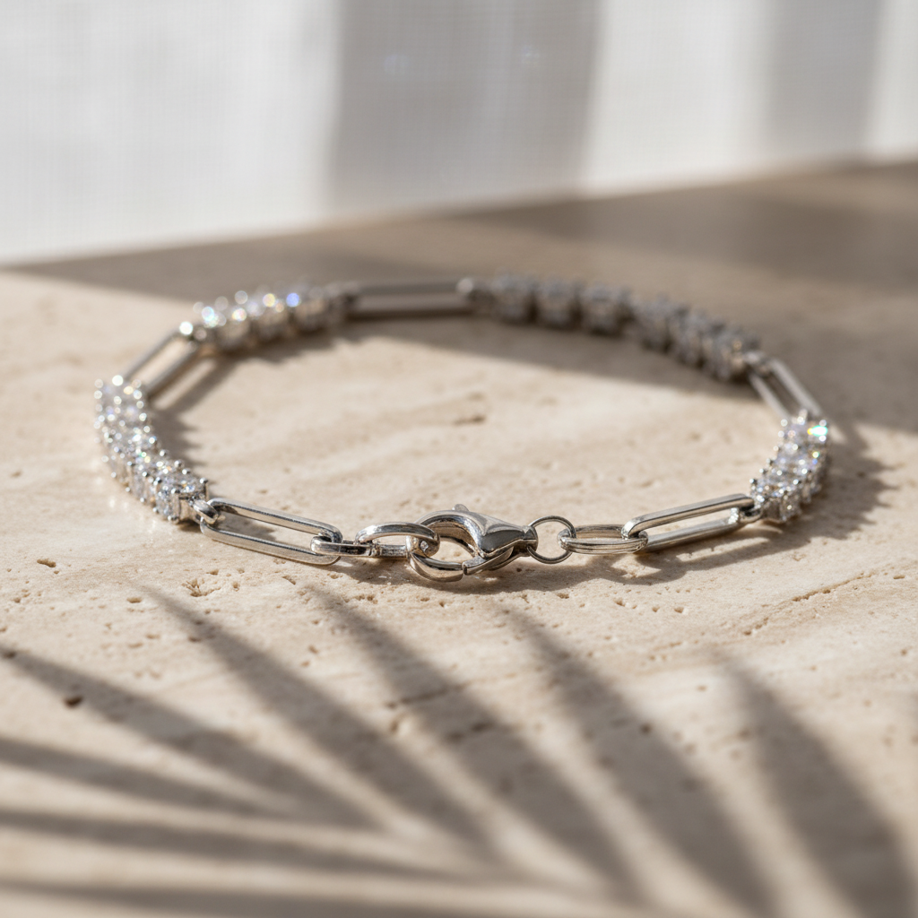 Matin — 1.8 Ct Moissanite Gold & Platinum Bracelet in Sterling Silver by Trendsi